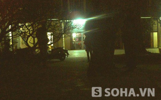 Tin mới nhận: Một hung thủ đâm chết SV ĐH KDCN đã ra đầu thú